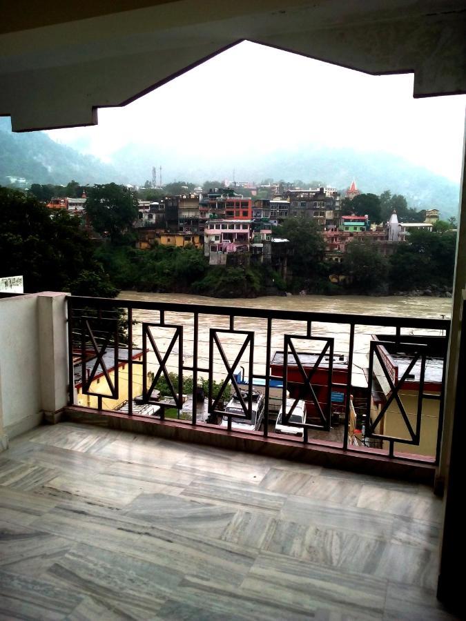 Hotel Surya Laxman Jhula Rishīkesh Dış mekan fotoğraf