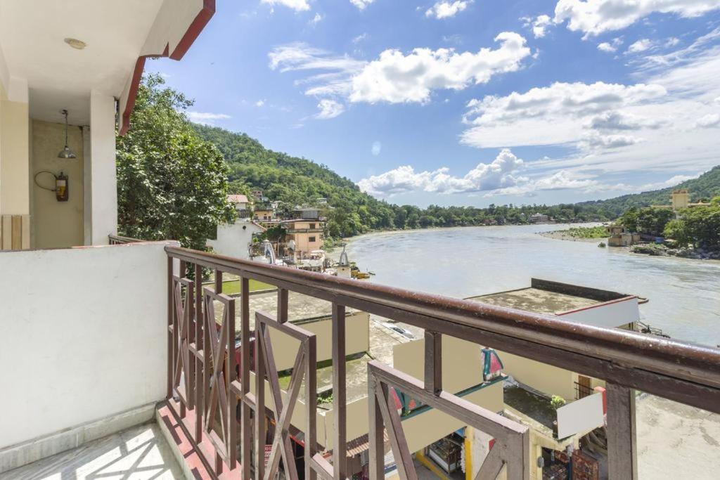 Hotel Surya Laxman Jhula Rishīkesh Dış mekan fotoğraf
