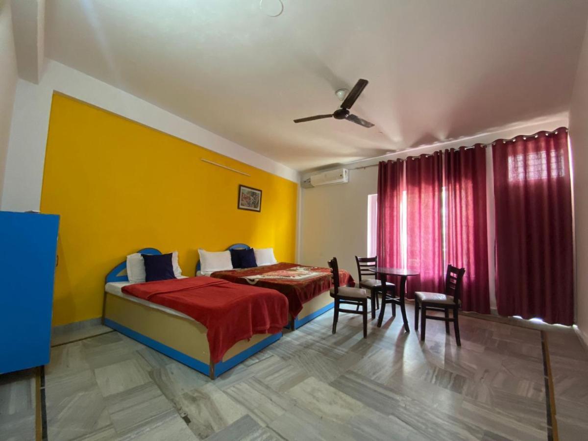 Hotel Surya Laxman Jhula Rishīkesh Dış mekan fotoğraf