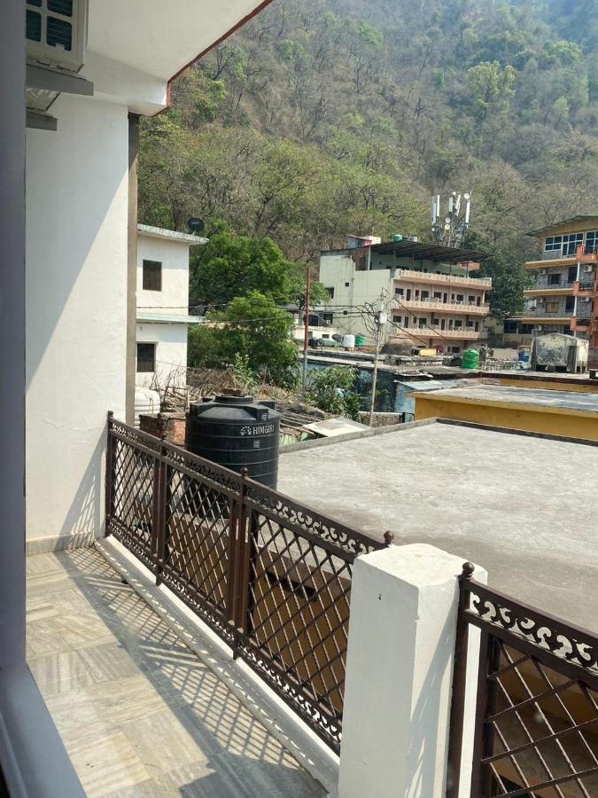 Hotel Surya Laxman Jhula Rishīkesh Dış mekan fotoğraf